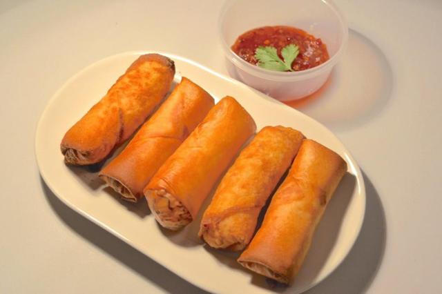Ten - Mini Shredded Duck Rolls With Stir Fried Mixed Vegetables