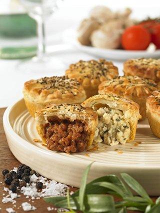 Six - Mini British Minced Beef Pie